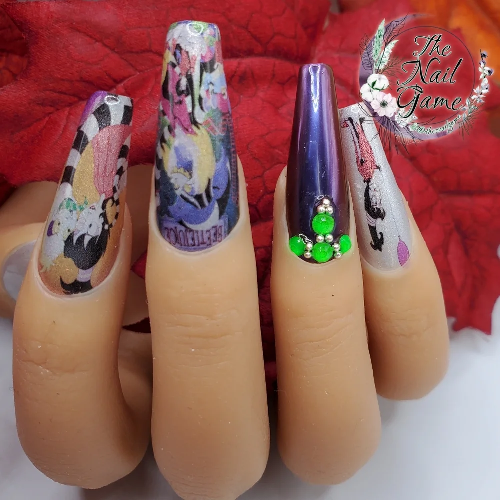 Press On Nails - Picture 5 of 13